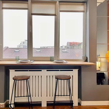 Woodie Studio With Premium Comfort By Piata Unirii Bucureşti Eksteriør bilde
