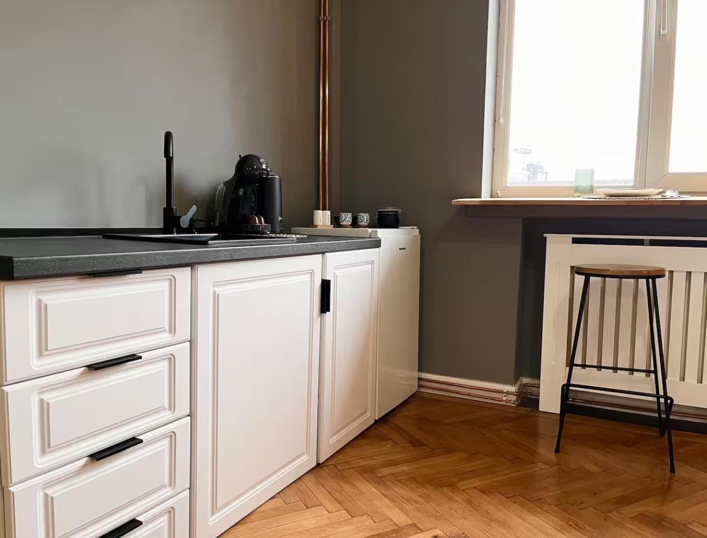 Woodie Studio With Premium Comfort By Piata Unirii Bucureşti Eksteriør bilde